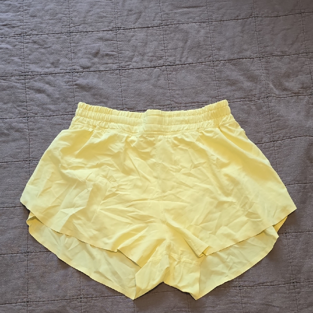 BuffBunny Flirty Flo Shorts